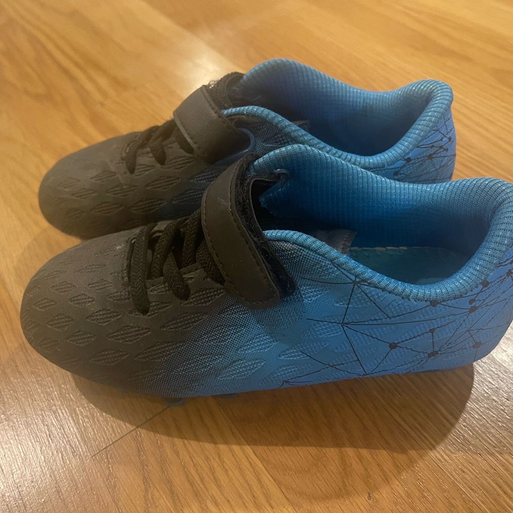 Brooman Kids Firm Ground Soccer/football Cleats